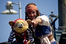 Jack Spareribs with Maynard at the Nor Cal Pirate Fest